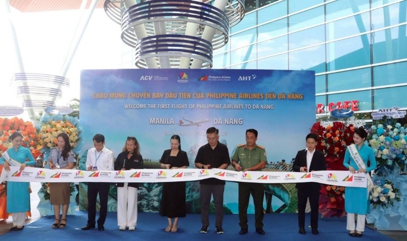 philippine airlines launches direct flight from manila to da nang picture 1 philippine airlines launches direct flight from manila to da nang picture 1
