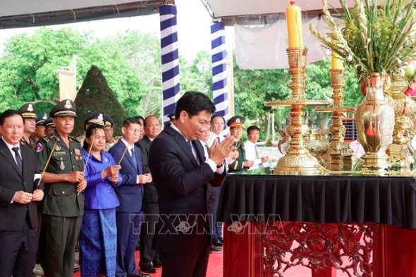 tay ninh holds memorial ceremony for martyrs repatriated from cambodia picture 1