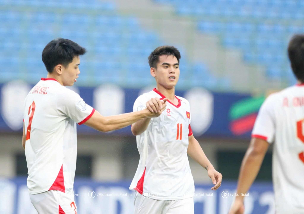 ket qua u23 Dong nam A 2025 hom nay 19 7 u23 viet nam thang dam u23 lao hinh anh 1