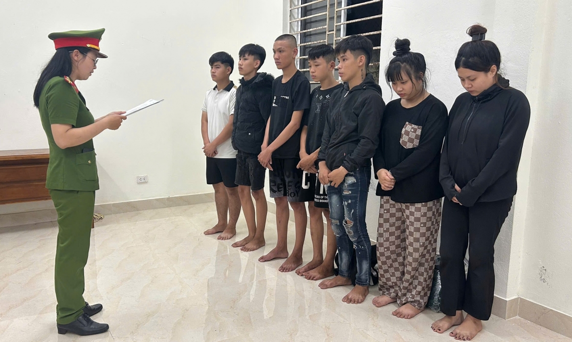 khoi to nhom thanh thieu nien danh chet nguoi tren duong pho Da nang hinh anh 1