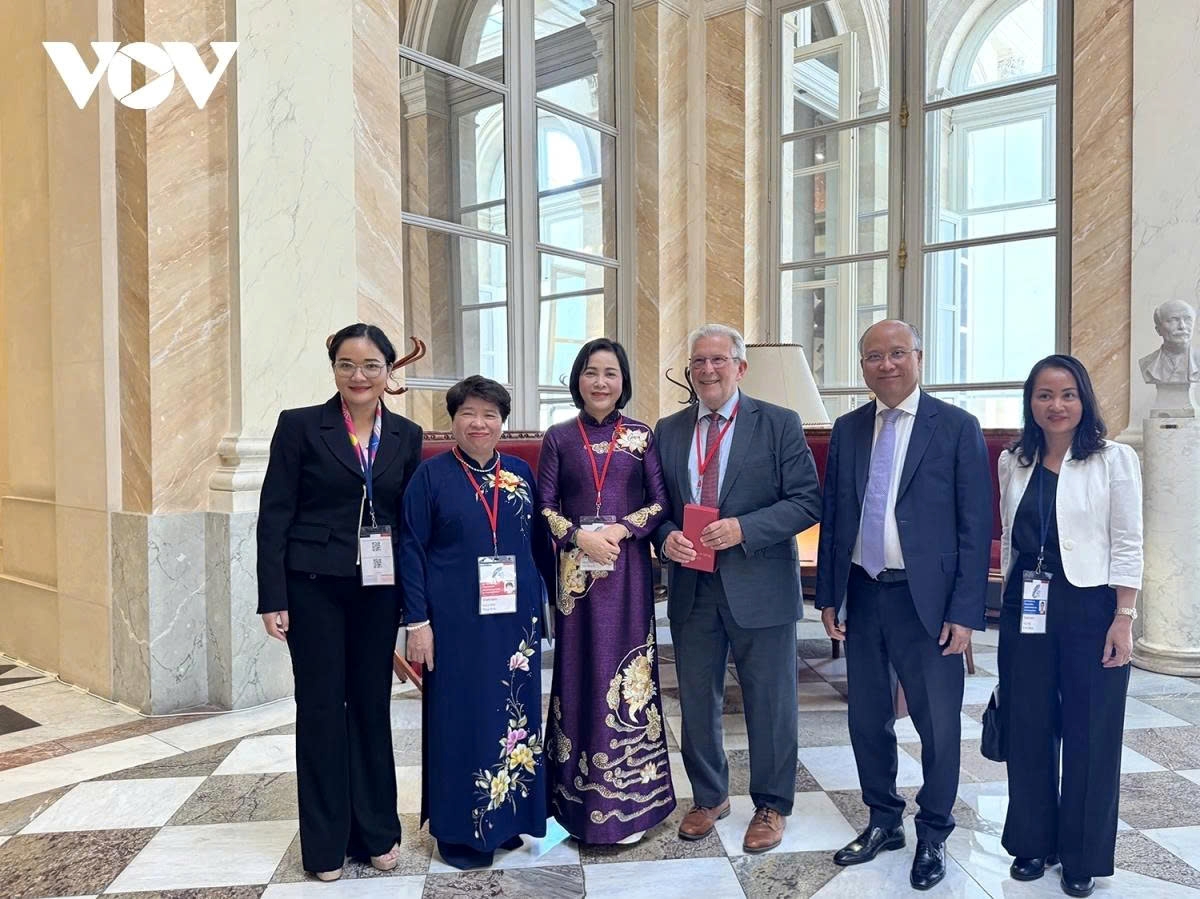 vietnam promotes parliamentary diplomacy with partners at apf general assembly picture 2 vietnam promotes parliamentary diplomacy with partners at apf general assembly picture 2