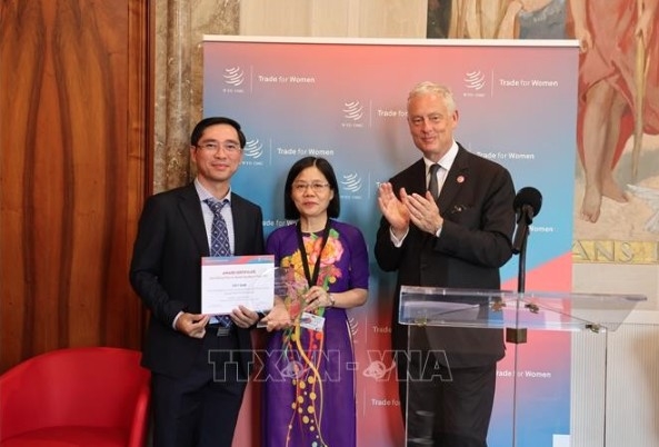 wto honours vietnamese university for gender equality in trade picture 1 wto honours vietnamese university for gender equality in trade picture 1
