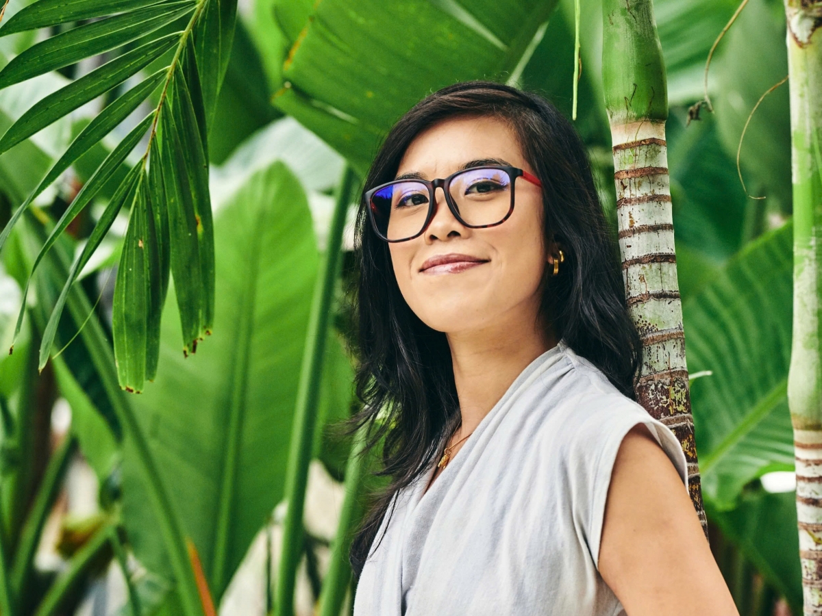 nơi vết thương ánh sáng rọi vào cuốn hồi ký tiên phong về sang chấn phức tạp hình ảnh 1 noi vet thuong anh sang roi vao cuon hoi ky tien phong ve sang chan phuc tap hinh anh 1