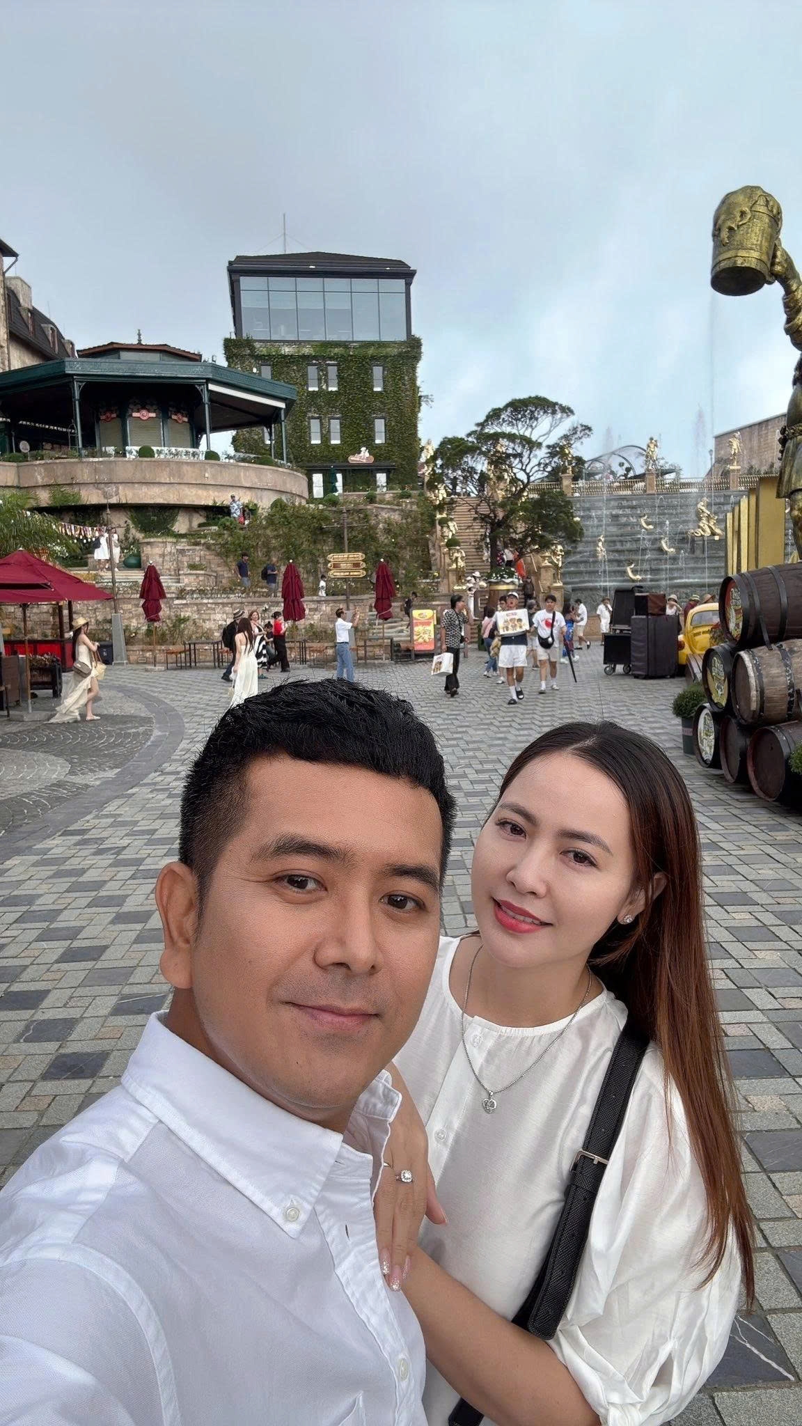 sao viet 19 7 hung thuan va vo huong tuan trang mat o Da nang hinh anh 1