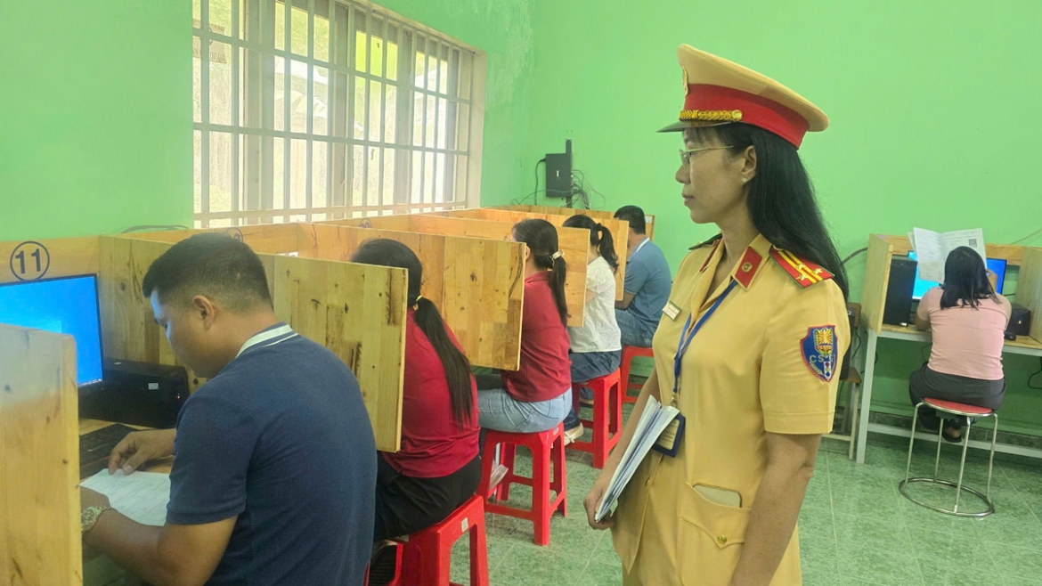Hàng chục ngàn học viên ở TP.HCM được sát hạch cấp phép lái xe cấp tốc