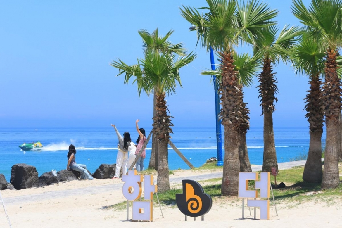 jeju han quoc yeu cau du khach ung xu phu hop voi van hoa dia phuong hinh anh 1