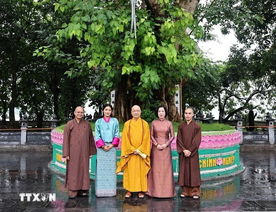 bhutanese king and queen s state visit to vietnam in the spotlight picture 10 bhutanese king and queen s state visit to vietnam in the spotlight picture 10
