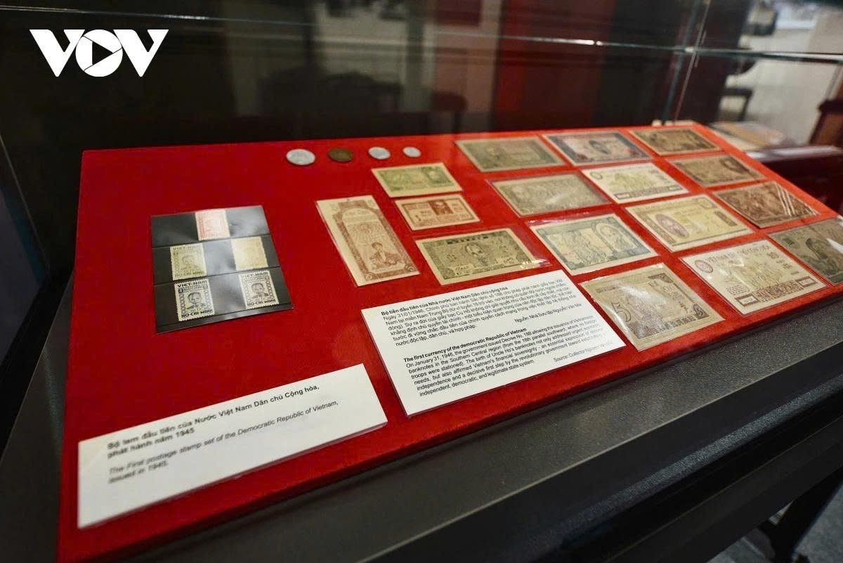 hundreds of precious documents vividly depict vietnam s 80-year journey picture 9