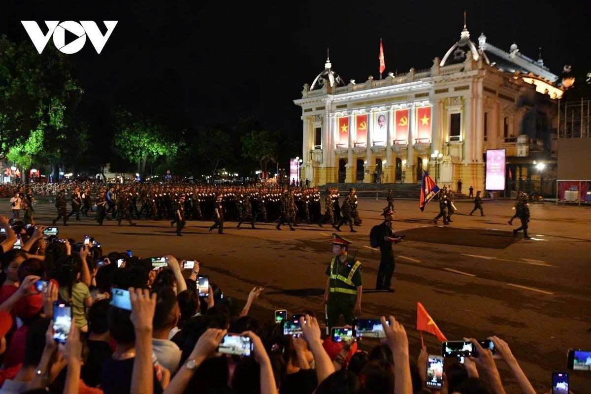 military formations, civic groups stage second rehearsal ahead of national day parade picture 10 military formations, civic groups stage second rehearsal ahead of national day parade picture 10