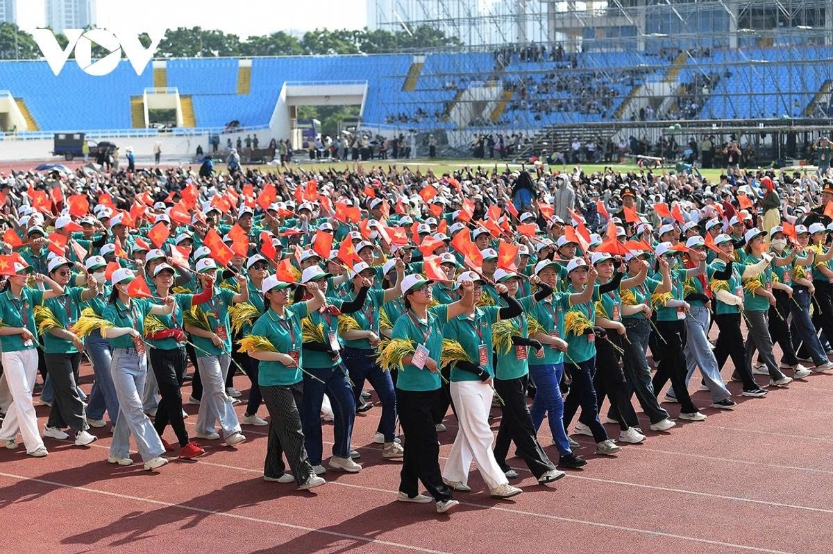 over 2,000 people from civic formations rehearse ahead of national day parade picture 3