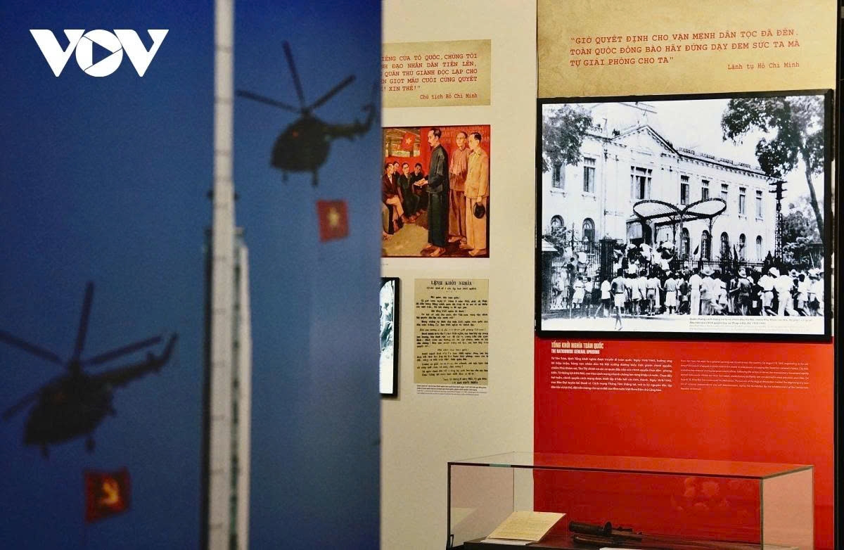 hundreds of precious documents vividly depict vietnam s 80-year journey picture 11