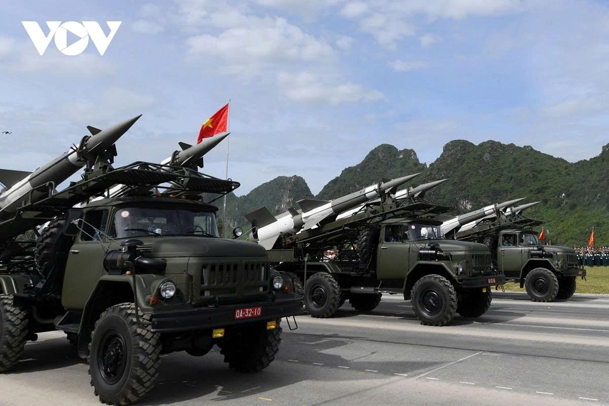 modern military equipment mobilised for rehearsal ahead of national day parade picture 12 modern military equipment mobilised for rehearsal ahead of national day parade picture 12