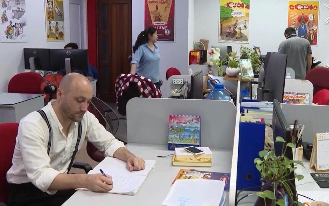 Doi thay tai viet nam trong con mat nhung nguoi ban nuoc ngoai hinh anh 2