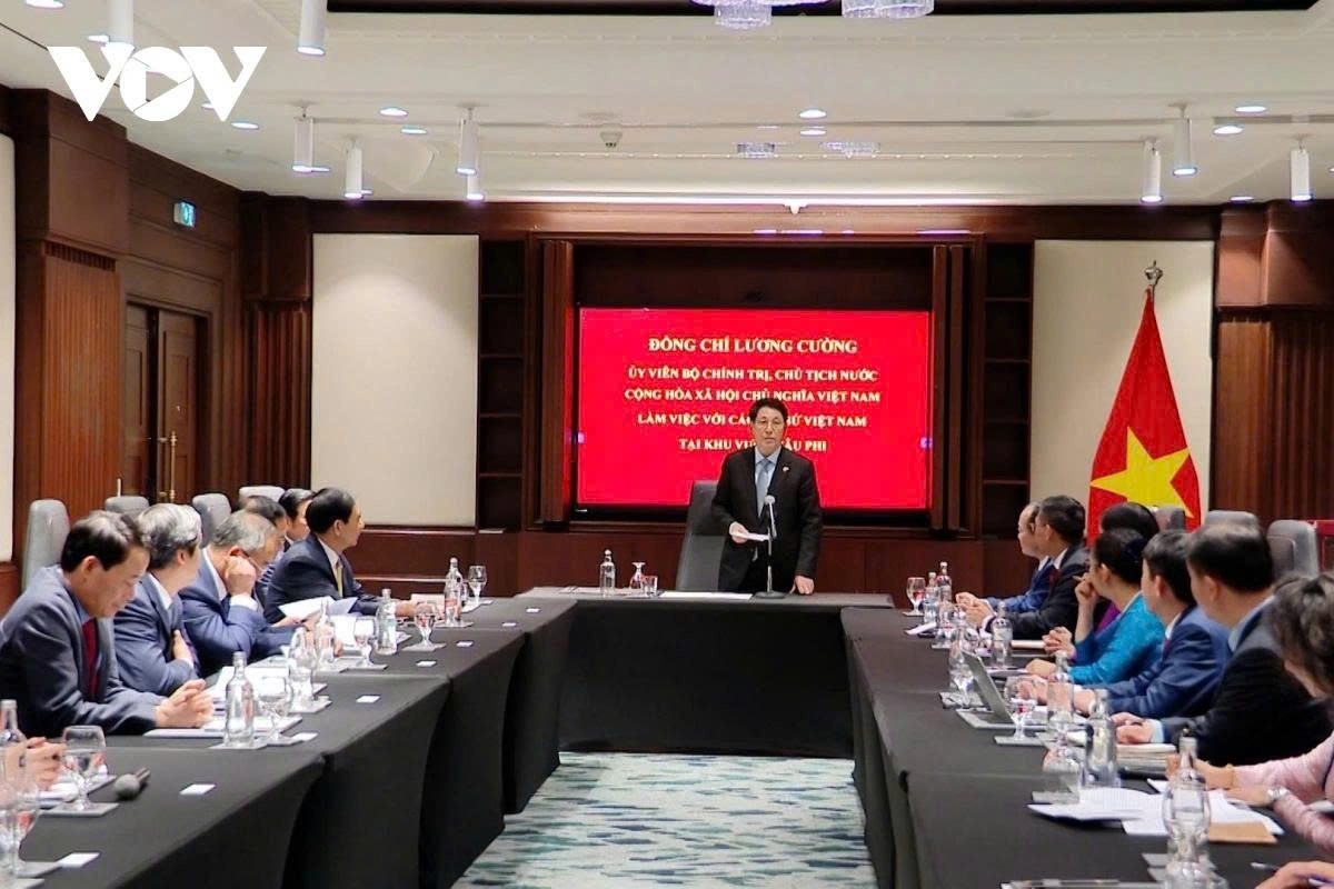 president luong cuong s africa tour in the spotlight picture 2