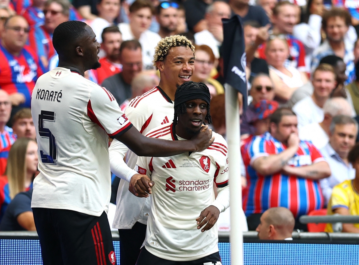 crystal palace thang kich tinh liverpool de gianh sieu cup anh hinh anh 30