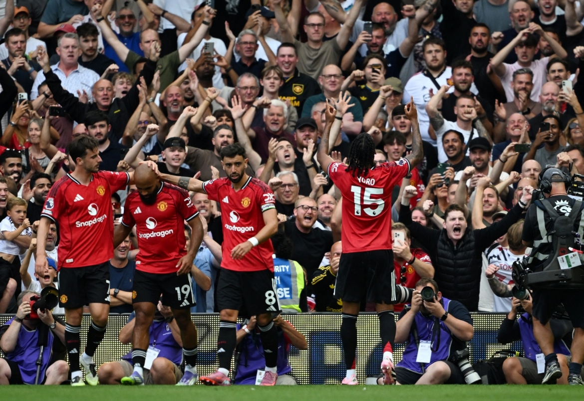 ket qua vong 2 ngoai hang anh 2025 2026 mu roi diem truoc fulham vi toi do bruno hinh anh 7