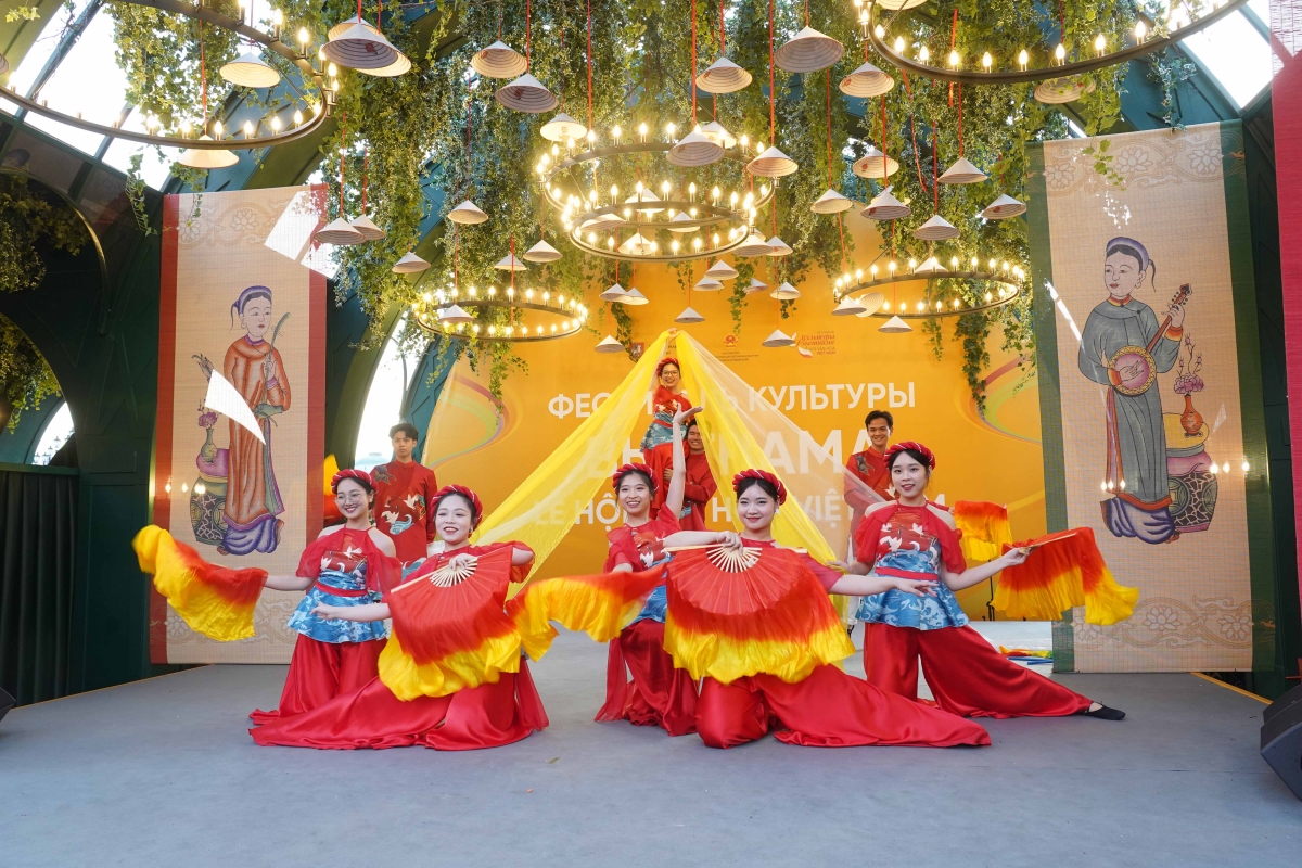 Lễ hội văn hoá Việt Nam tại Nga kết thúc thành công rực rỡ