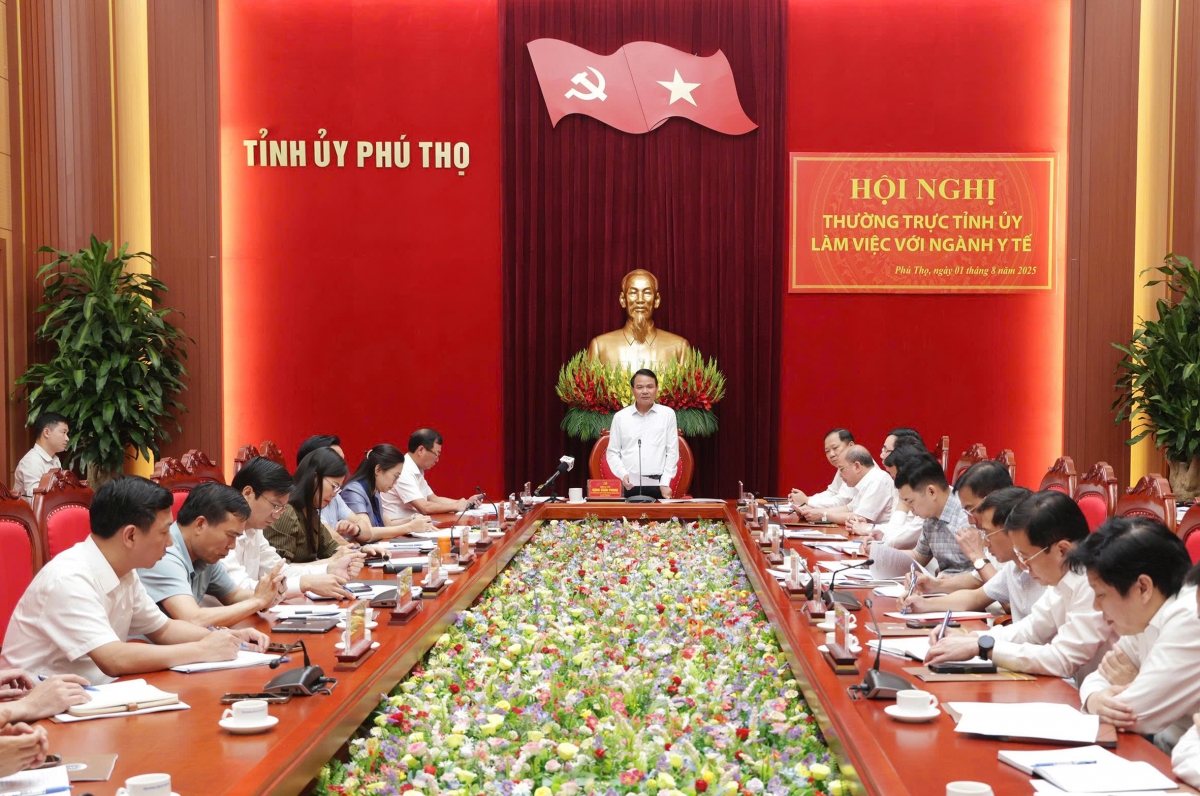 bí thư tỉnh ủy phú thọ yêu cầu ngành y tế tạo đột phá toàn diện trong khám chữa bệnh hình ảnh 1 bi thu tinh uy phu tho yeu cau nganh y te tao dot pha toan dien trong kham chua benh hinh anh 1