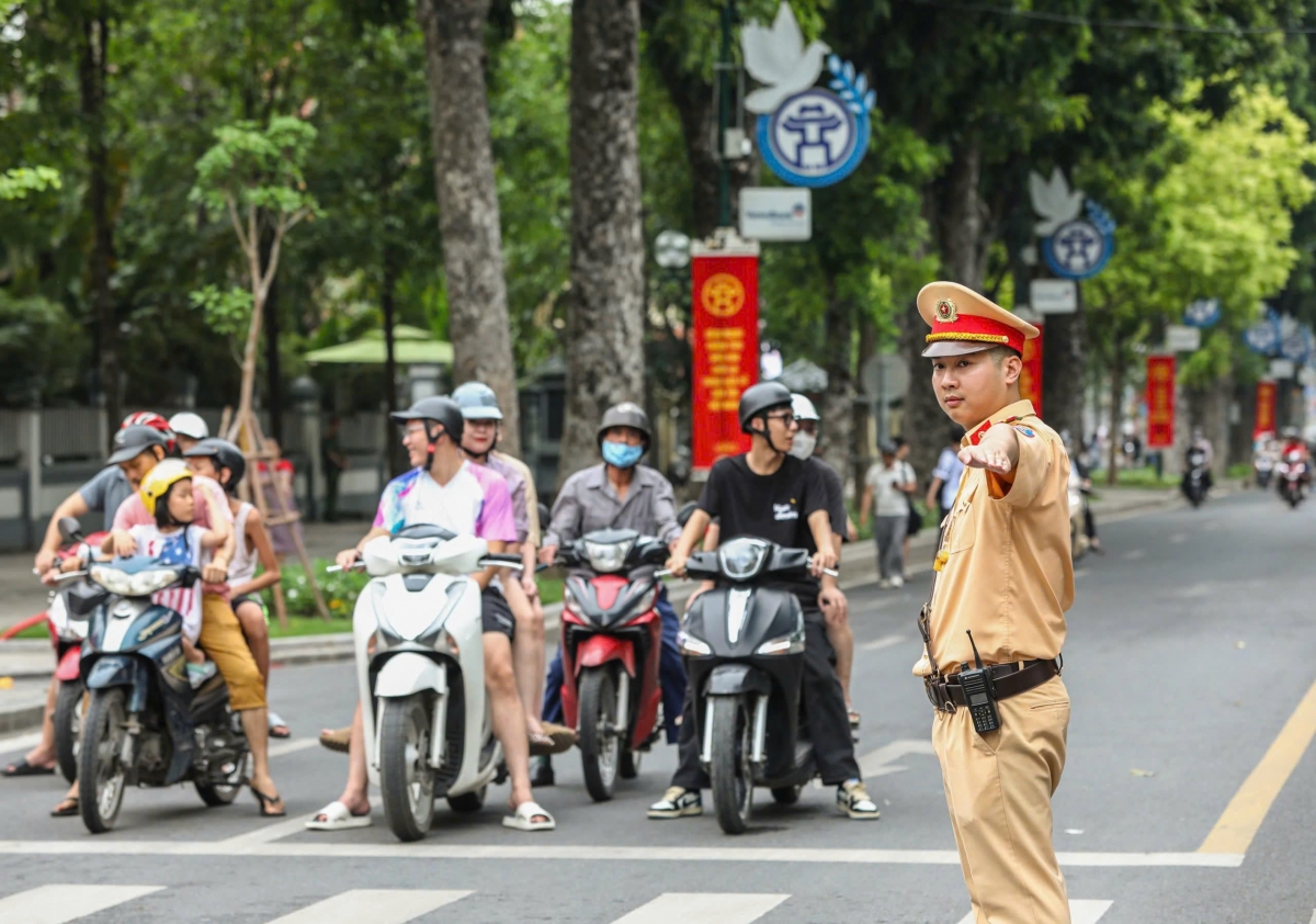 ​Công an Hà Nội điều chỉnh thời gian phân luồng giao thông phục vụ hợp luyện lần 2