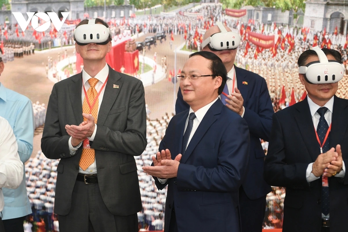 Thực tế ảo "Trở về thời khắc thiêng liêng" - Tầm vóc lịch sử, công nghệ và chiến lược của Đài Tiếng nói Việt Nam