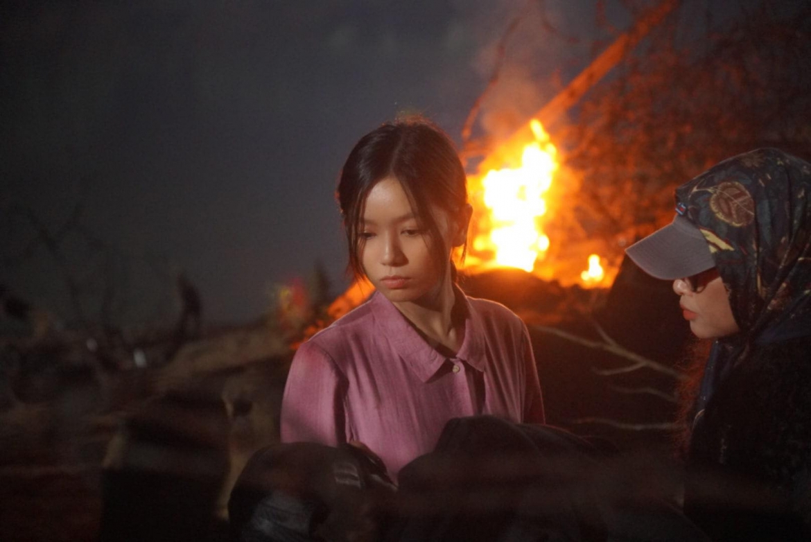 ve dep diu dang cua ha anh - bong hong trong phim mua do hinh anh 1