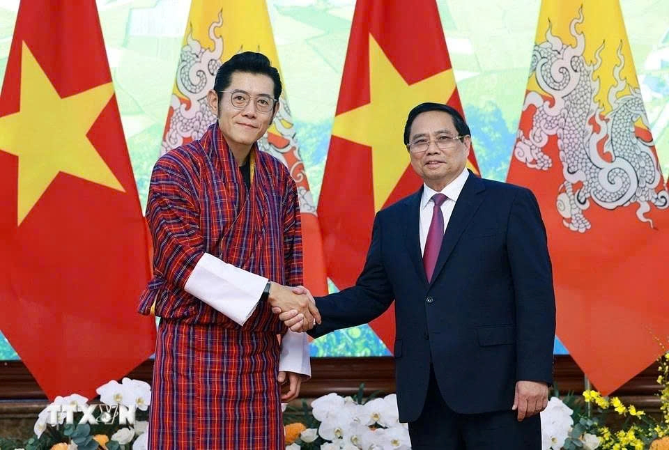 bhutanese king and queen s state visit to vietnam in the spotlight picture 7 bhutanese king and queen s state visit to vietnam in the spotlight picture 7