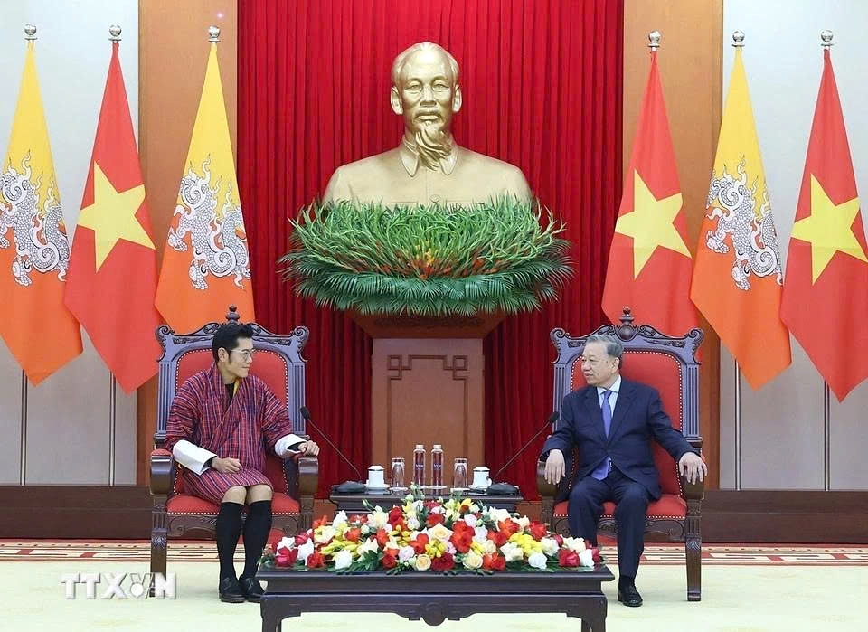 bhutanese king and queen s state visit to vietnam in the spotlight picture 8 bhutanese king and queen s state visit to vietnam in the spotlight picture 8
