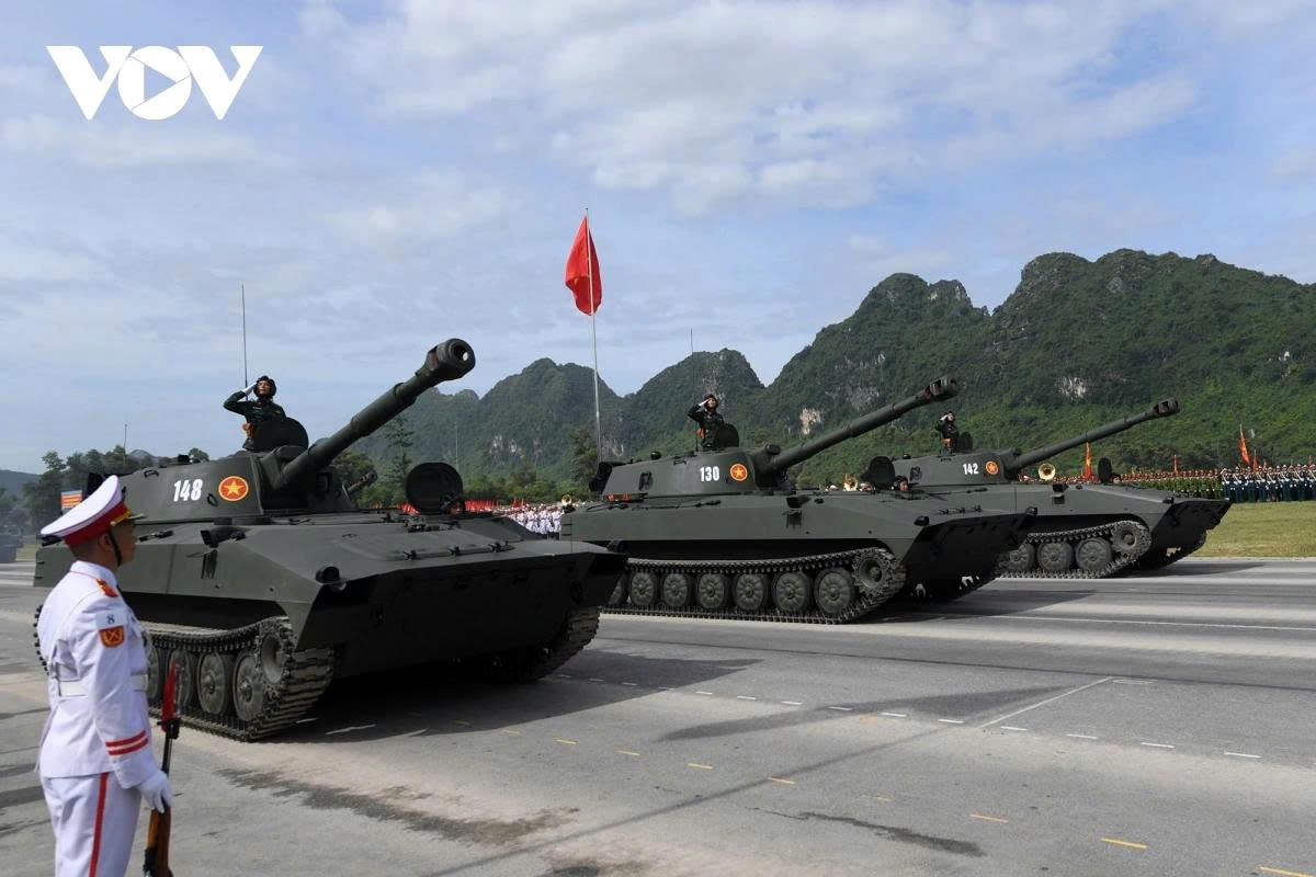 modern military equipment mobilised for rehearsal ahead of national day parade picture 8 modern military equipment mobilised for rehearsal ahead of national day parade picture 8