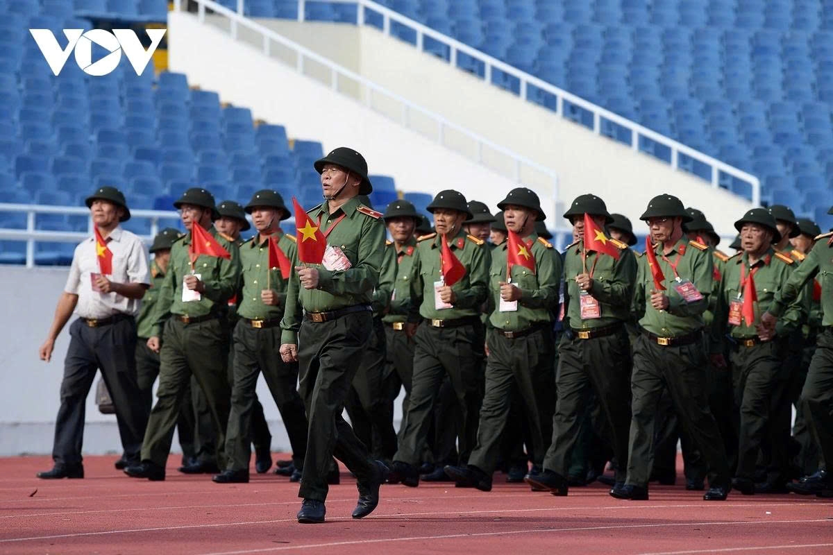 over 2,000 people from civic formations rehearse ahead of national day parade picture 6
