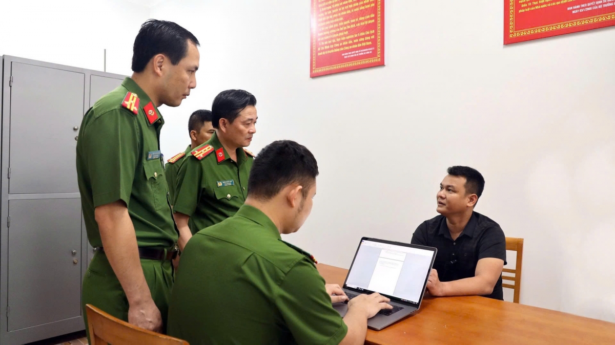 Nóng 24h: Lật tẩy chiêu trò App - web tiền ảo ma, hàng nghìn nạn nhân sập bẫy