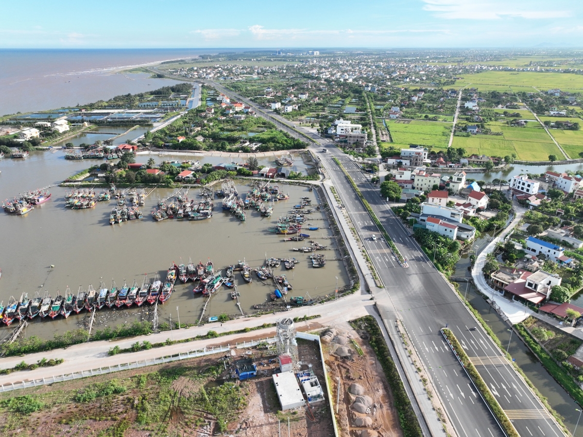 Ung pho bao so 5, ninh binh thanh lap 5 doan kiem tra hinh anh 1