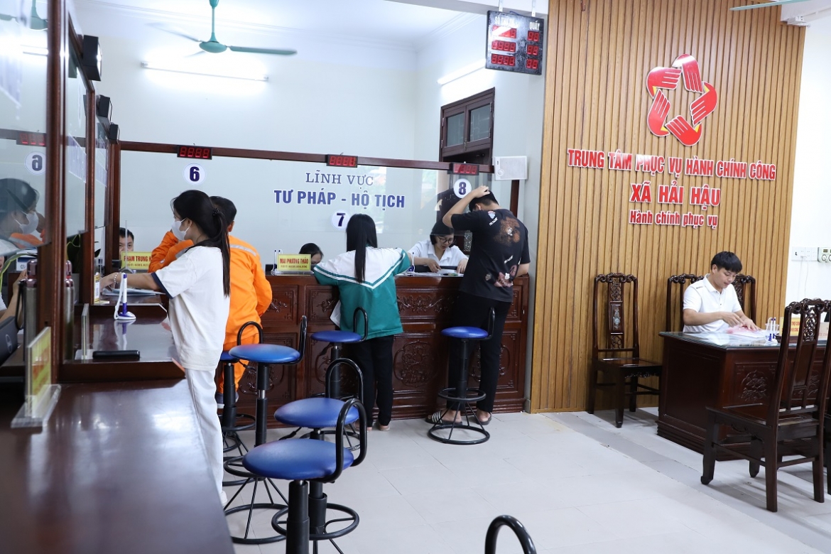 Chủ động sắp xếp nhân sự, Hải Hậu (Ninh Bình) vận hành trơn tru sau sáp nhập