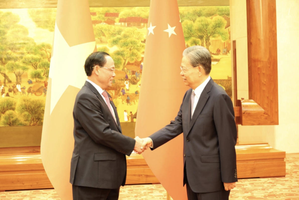 vietnam, china pledge closer parliamentary cooperation picture 1