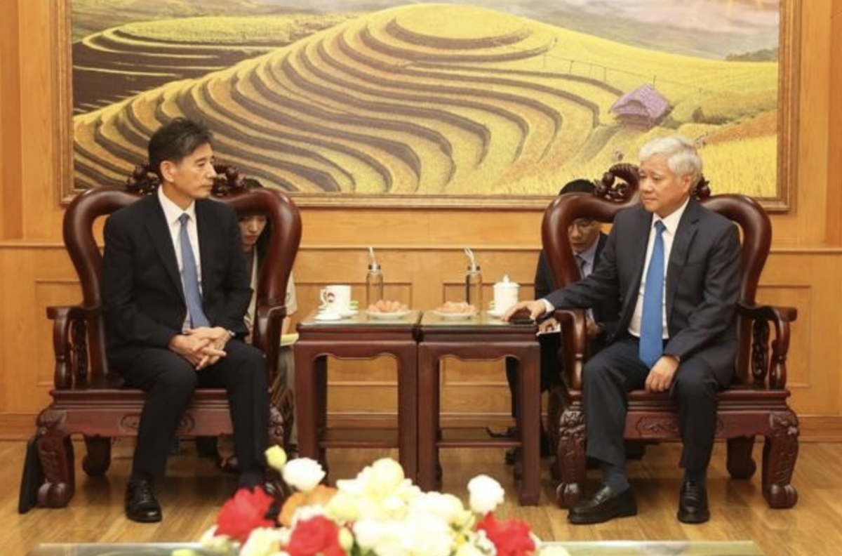 vff president receives leader of korea vietnam economic, cultural association picture 1 vff president receives leader of korea vietnam economic, cultural association picture 1