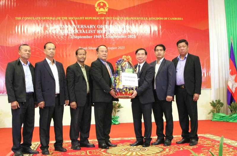 vietnamese consulate general in preah sihanouk celebrates national day picture 1 vietnamese consulate general in preah sihanouk celebrates national day picture 1