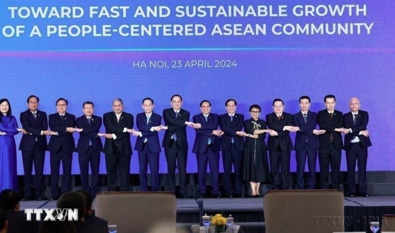 vietnam s 30-year journey in asean, from shared aspirations to trusted member picture 1