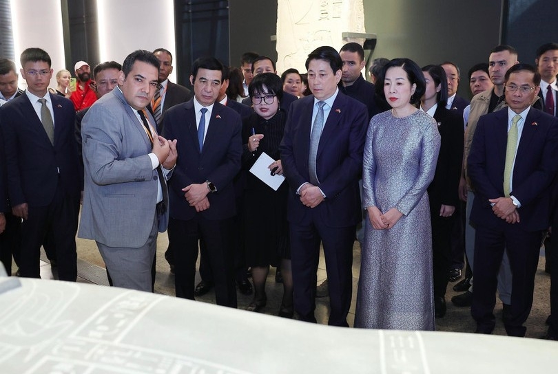 State President tours Grand Egyptian Museum