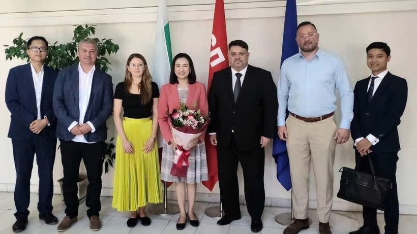 vietnam values multifaceted cooperation with bulgaria ambassador picture 1 vietnam values multifaceted cooperation with bulgaria ambassador picture 1