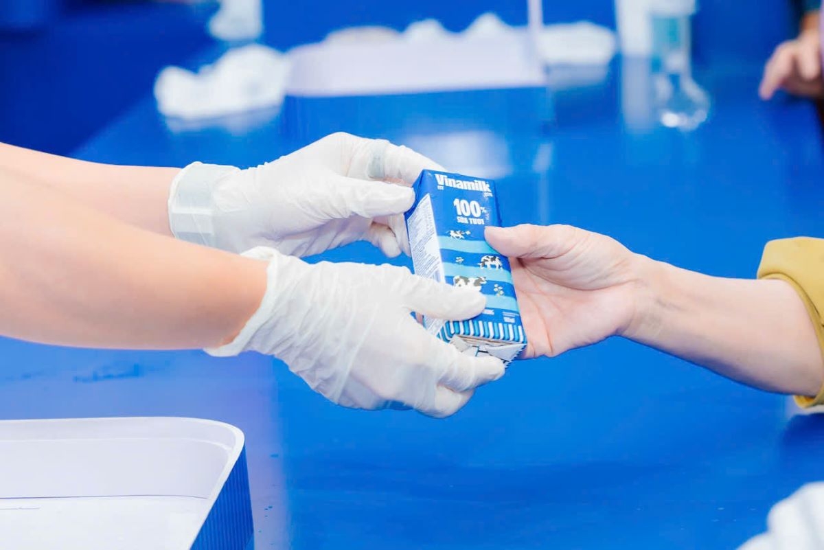 vinamilk tao diem nhan tai trien lam thanh tuu Dat nuoc 80 nam hinh anh 11