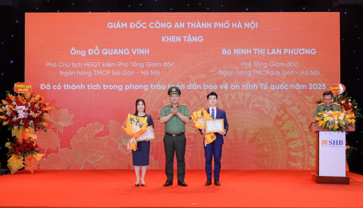 shb duoc vinh danh vi dong gop trong phong trao toan dan bao ve an ninh to quoc hinh anh 3