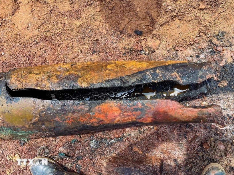 quang tri safely destroys 227kg war bomb picture 1
