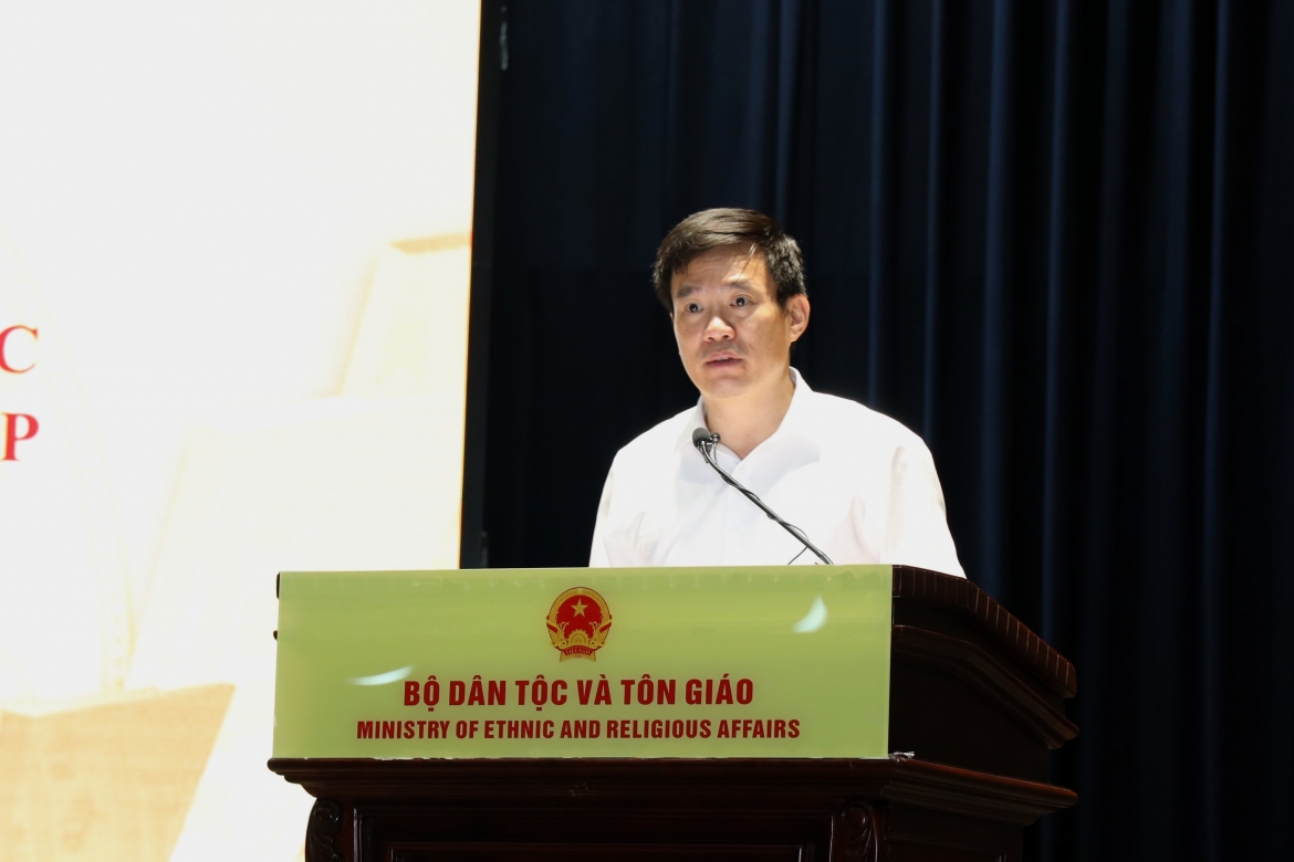 lanh dao cap vu xuong dia phuong huong dan cong tac dan toc, ton giao hinh anh 2