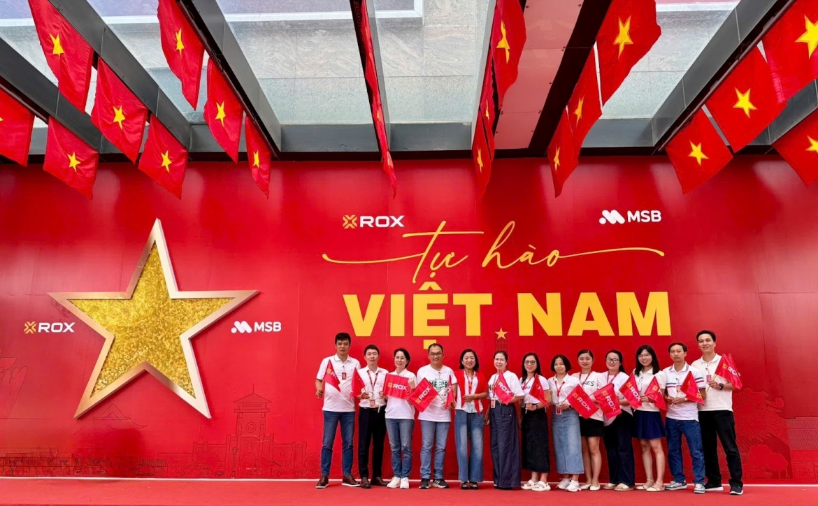 Diem check-in yeu nuoc cuc hot tren duong nguyen chi thanh hinh anh 8
