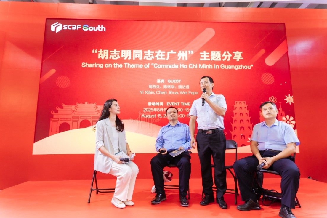  ngoi nha viet nam - Diem nhan tai le hoi sach quoc te tai trung quoc hinh anh 3