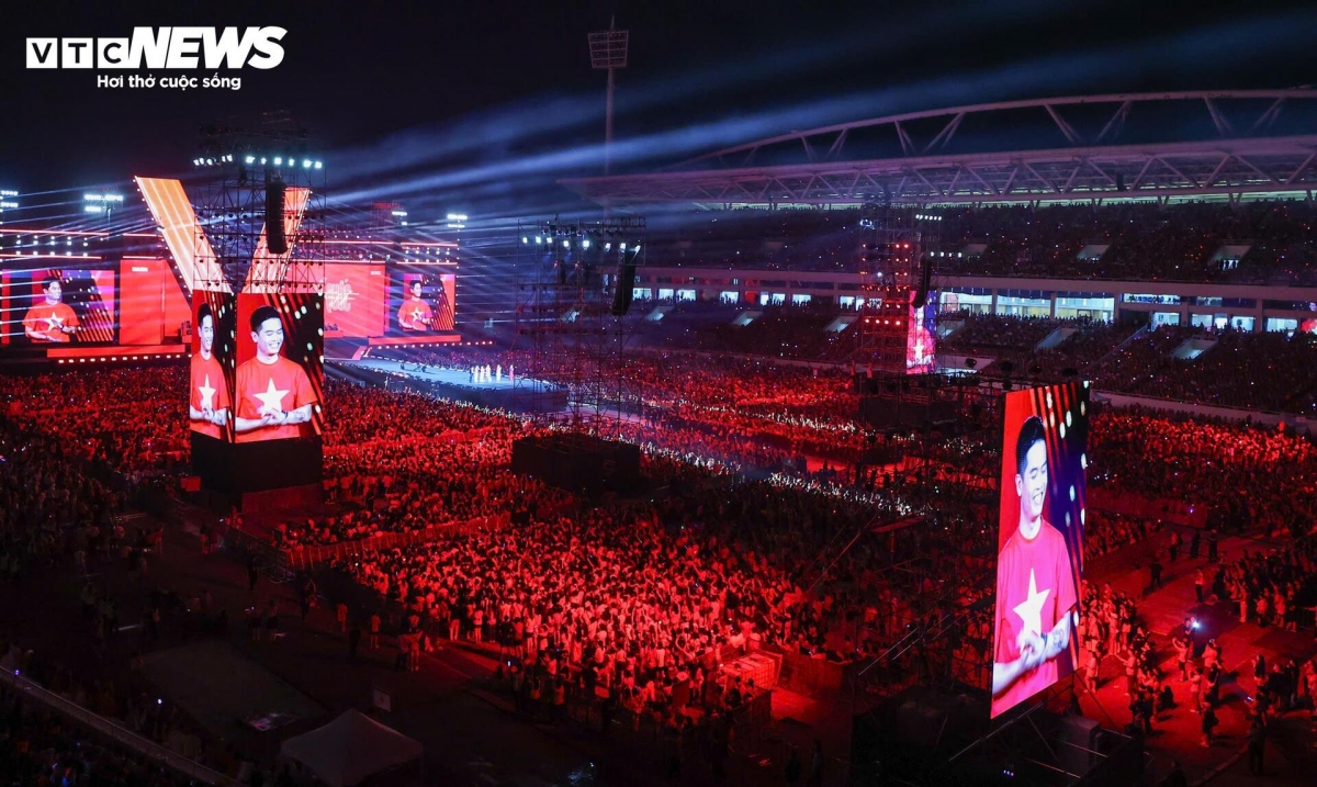 stunning scenes from national concert celebrating 80 years of national day picture 1