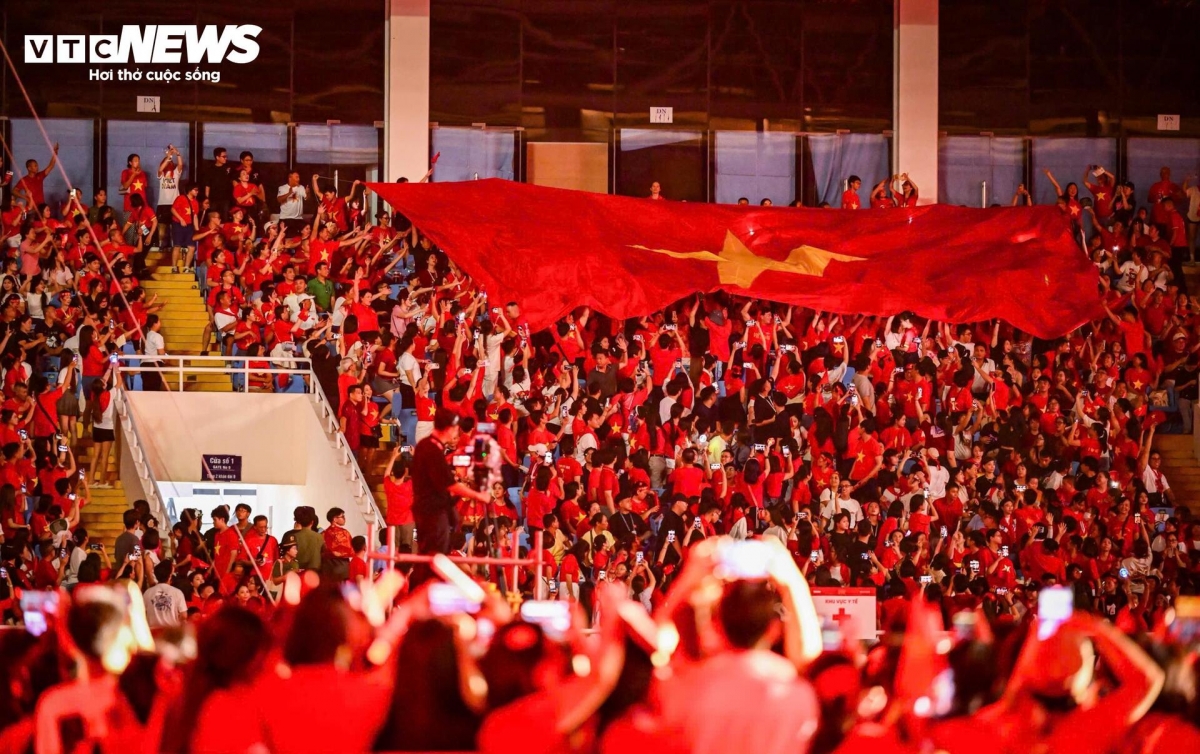 stunning scenes from national concert celebrating 80 years of national day picture 11