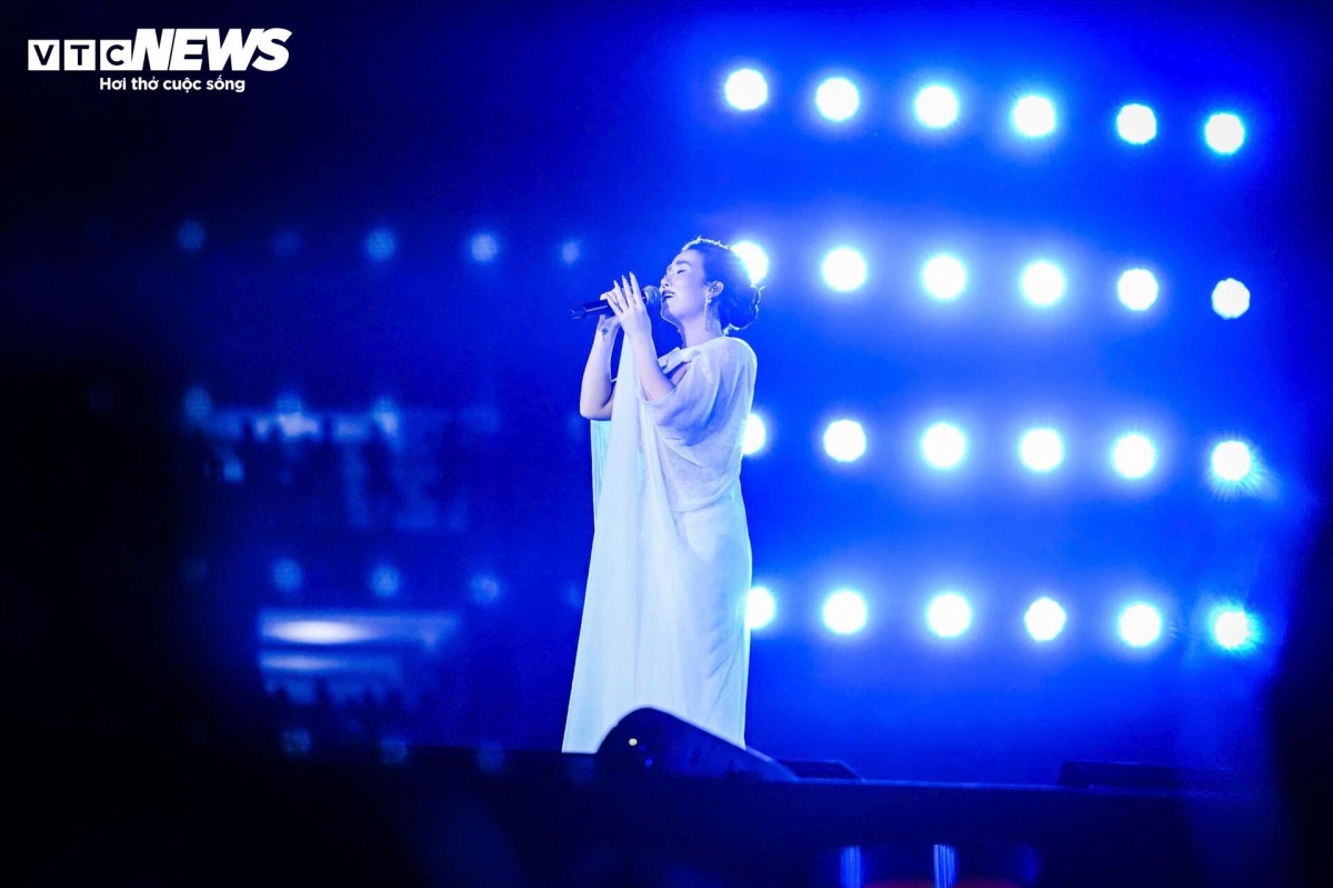 stunning scenes from national concert celebrating 80 years of national day picture 18
