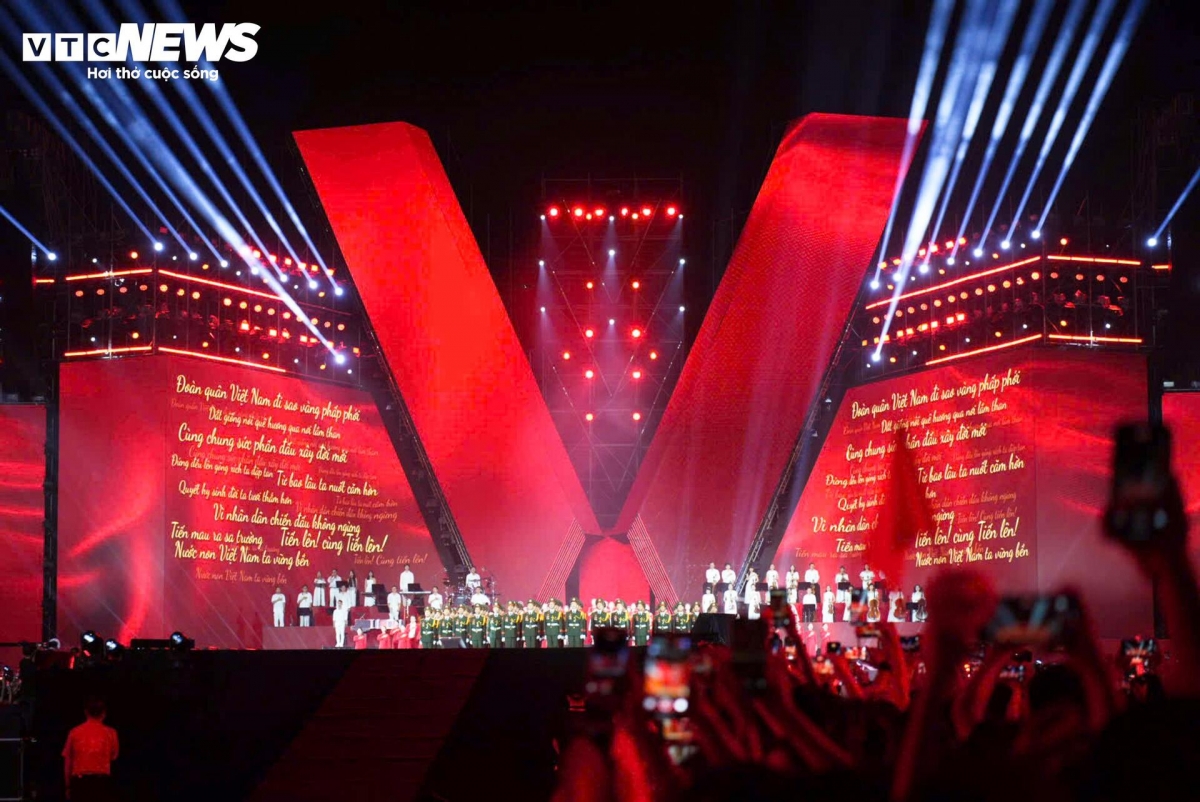 stunning scenes from national concert celebrating 80 years of national day picture 8