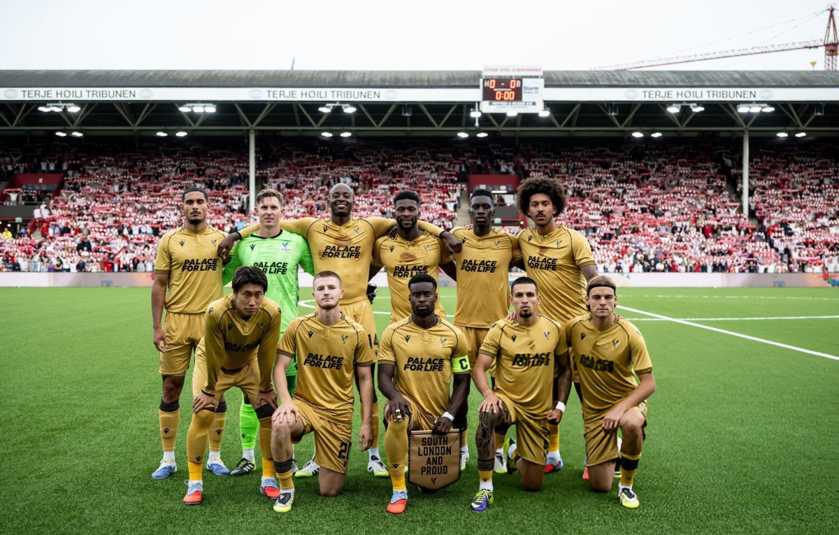 ket qua bong da hom nay 29 8 ngoai hang anh giu nguyen quan so o cup chau Au hinh anh 1