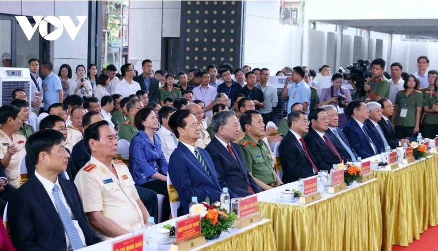party chief attends inauguration of ministry of public security headquarters picture 2